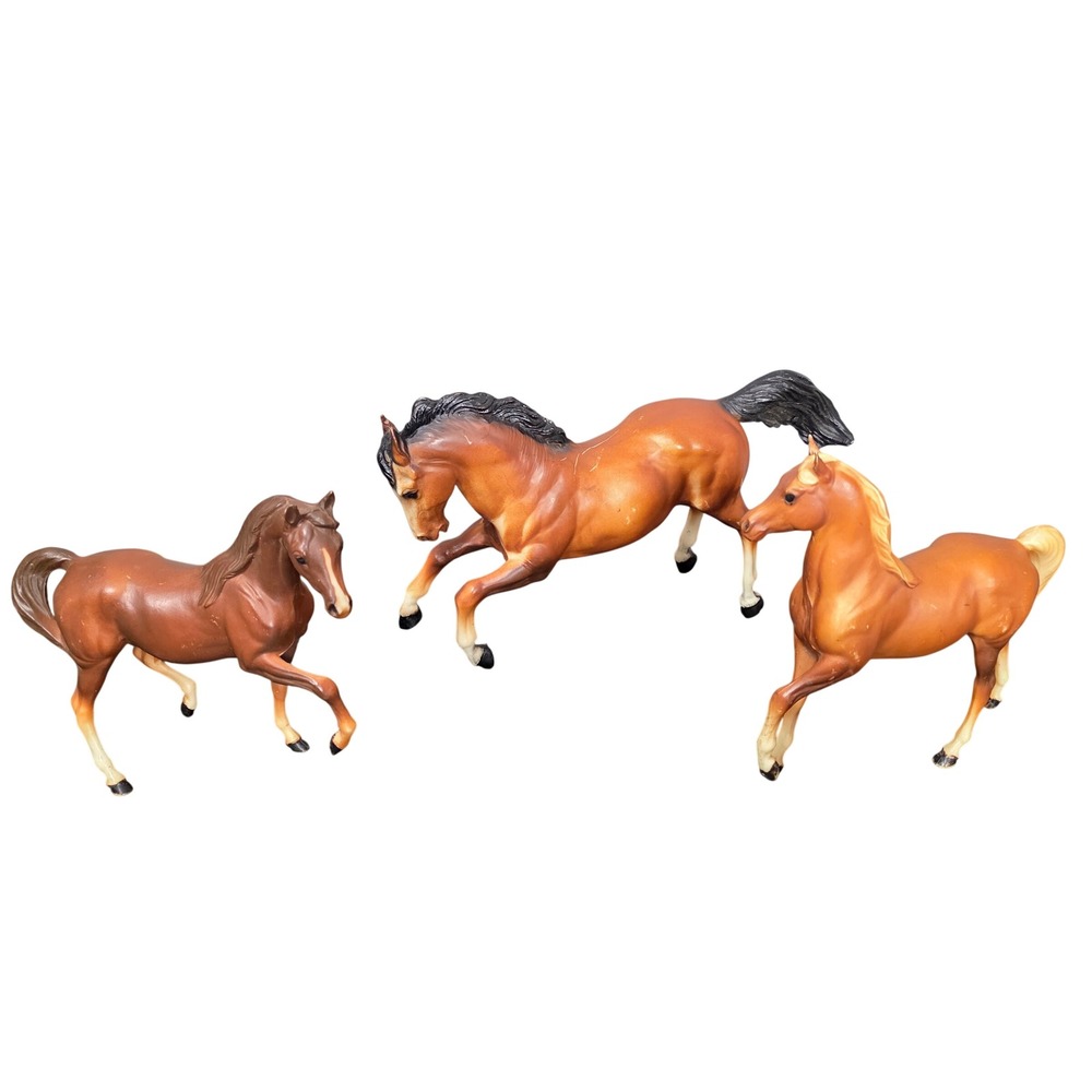 Breyer Horse Set of 3 Figurines Vintage Brown Farmhouse Rustic Western Toy